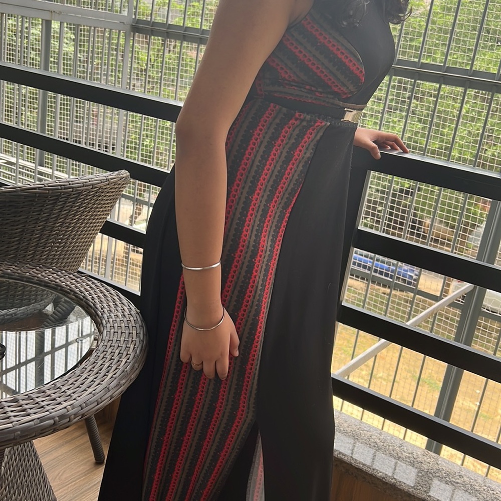 Sleeveless Slit Long Gown - Picture 2 of 5